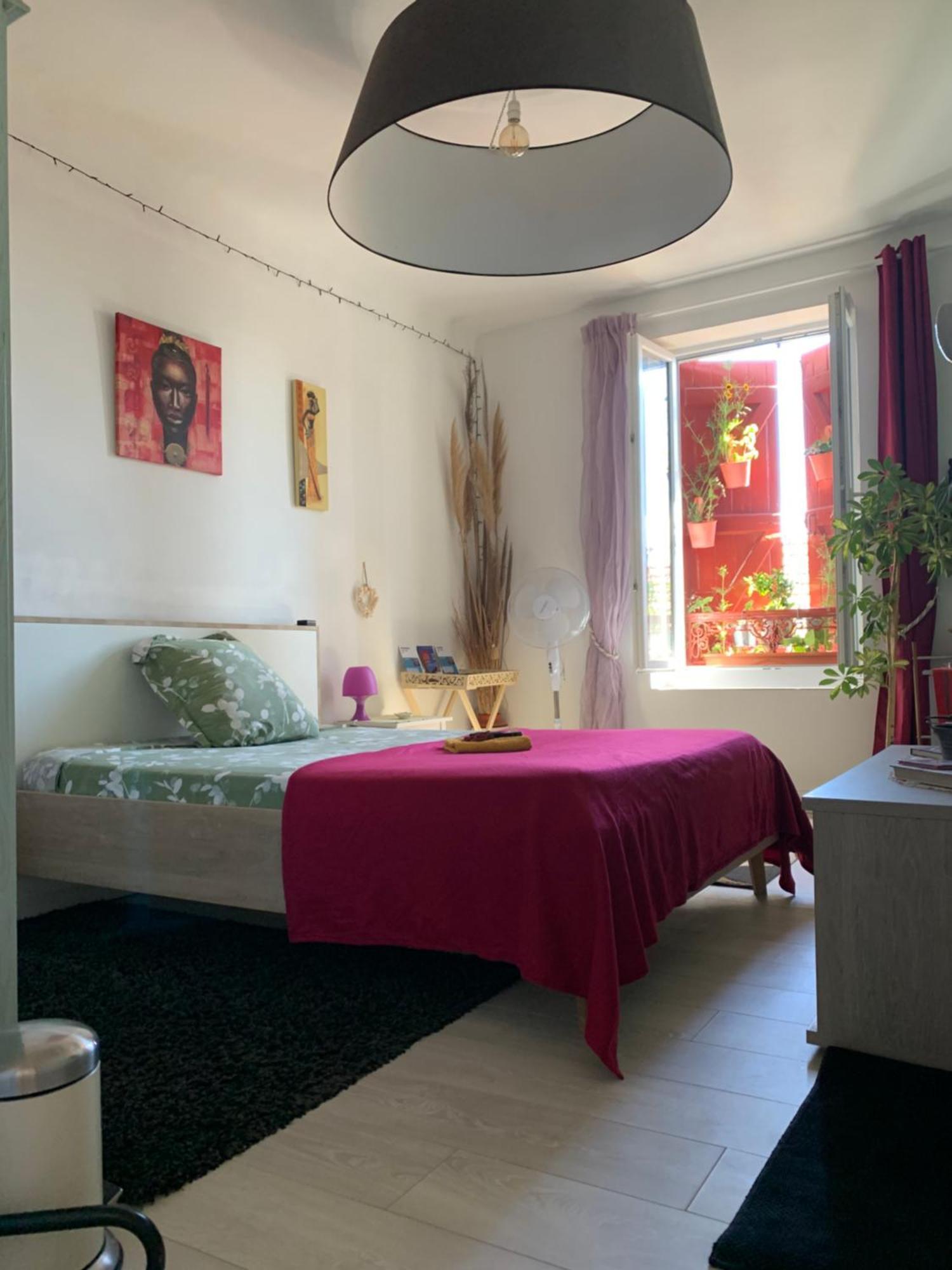 Belle Chambre Au Coeur De Bayonne Apartment ภายนอก รูปภาพ